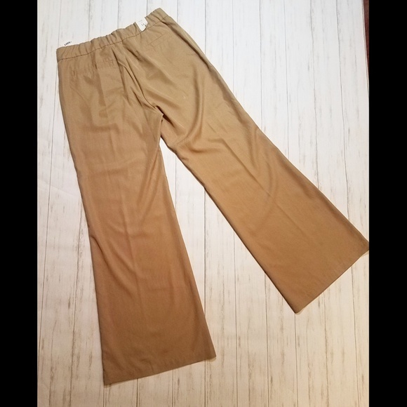 Old navy pants - Picture 4 of 4